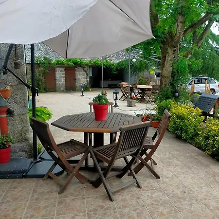 Ferme Des Capellous Couette-café 3*